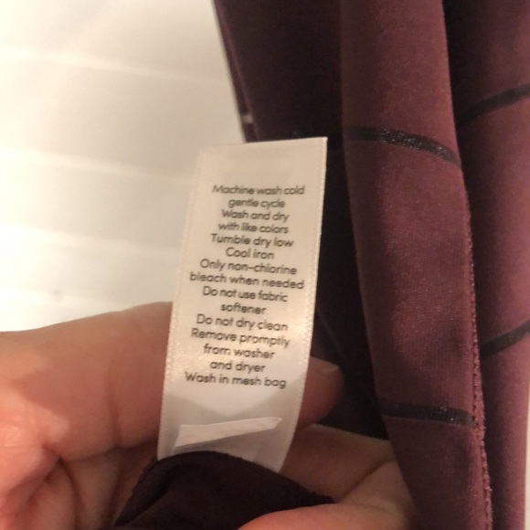 Athleta burgundy striped racerback work out top - Picture 10 of 10